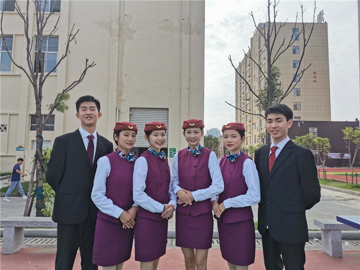 航空服务 - 九江市华科技工学校-学技术到华科考大学
